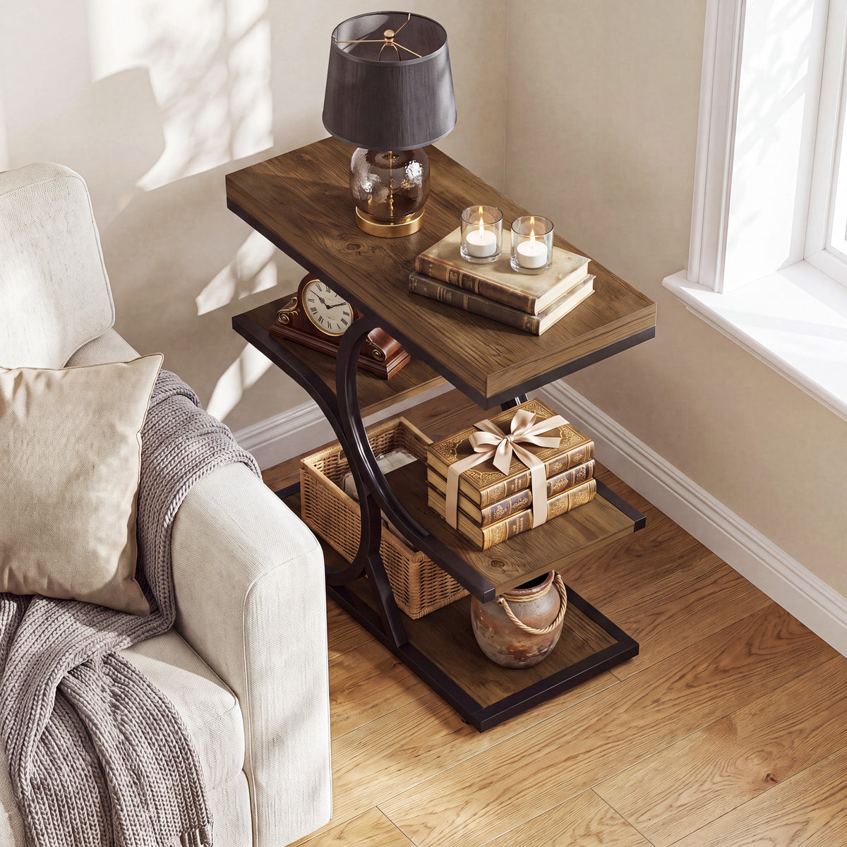 60 cm smalle bijzettafel met 4-laags open opbergrek en industrieel ontwerp, sidetable voor woonkamer en slaapkamer
