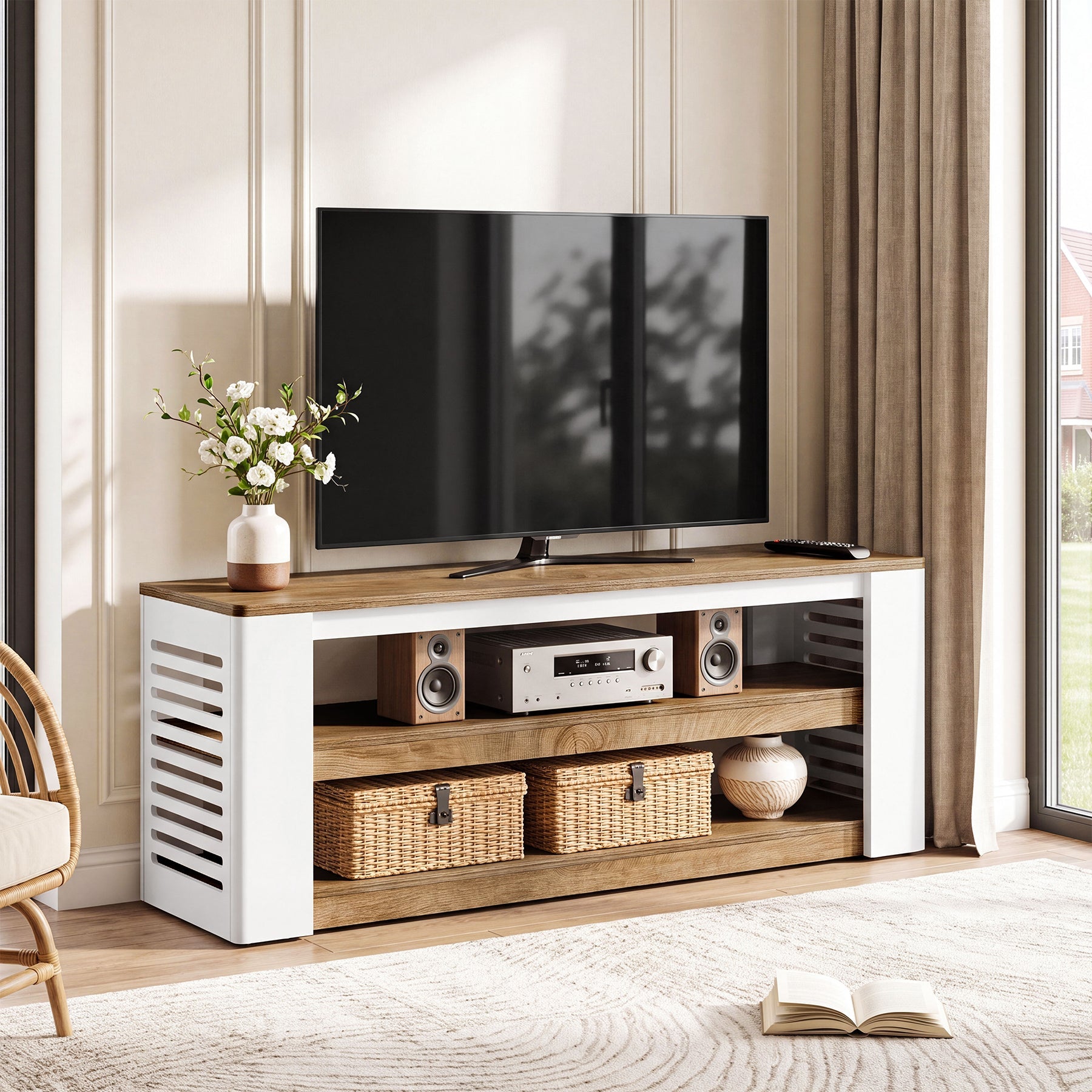 160 cm TV-meubel voor tv's tot 75 inch, 3-laags tv-dressoir met opbergruimte en stijlvolle lattenpanelen aan de zijkanten