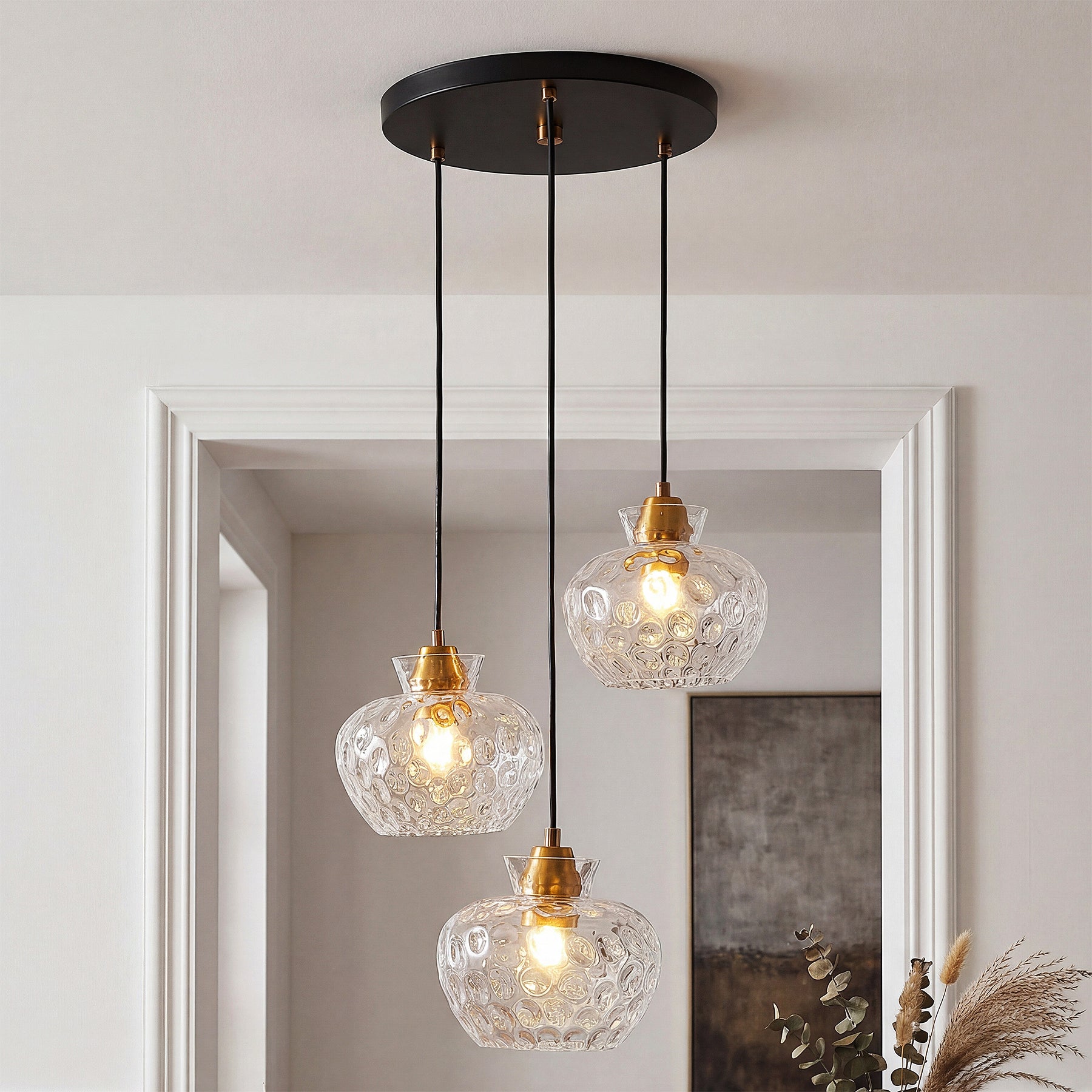 152 cm Tribesigns 3-lichts pendellamp met geribbeld glas en E27 fitting, in hoogte verstelbare vintage hanglamp voor eettafel, keuken en woonkamer [Energieklasse E]